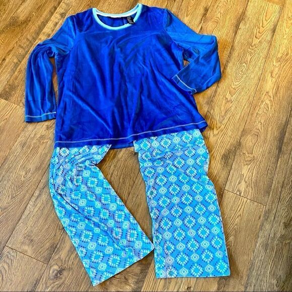 NOIRE JASMINE ROSE PLUSH VELOUR PAJAMA SET XL NWT - Picture 13 of 16